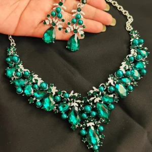 Diamond-cut-crystal-gemstone-Green