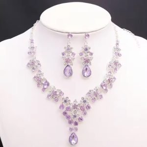 Diamond Cut Floral Necklace - Lavender